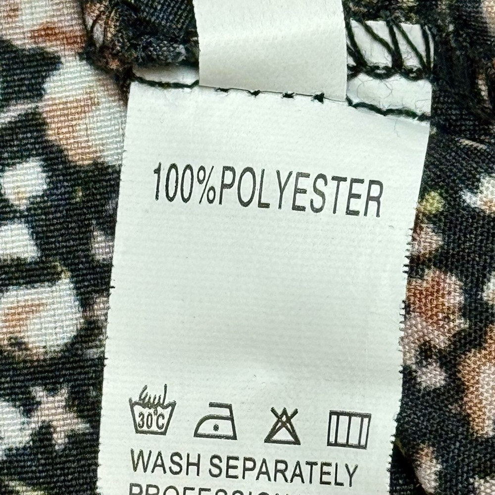 Women’s Floral Top | #M9 - Picture 6 of 8